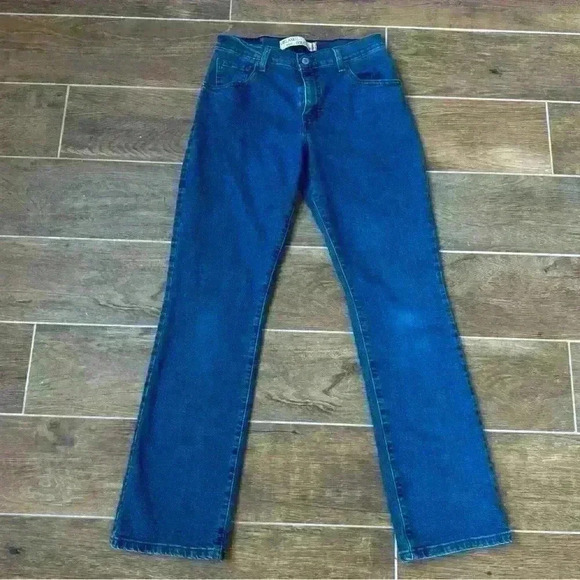 Levi Relaxed Classic 550 Bootcut 6M/28 Style#: 155523101 - Picture 1 of 14